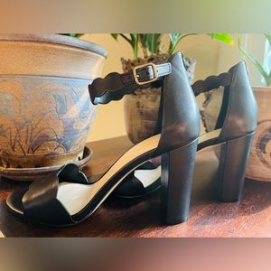 NWOT Kate Spade Mae Dress Sandals in Black Leather | Size 8.5